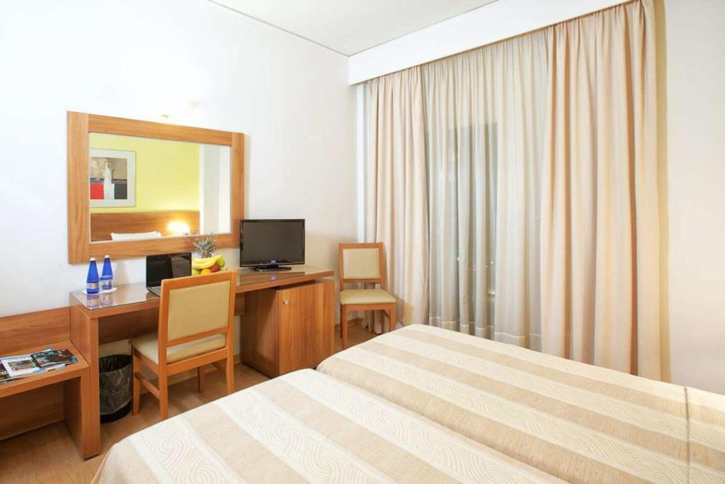 Leto Boutique Hotel Agrinio Luaran gambar
