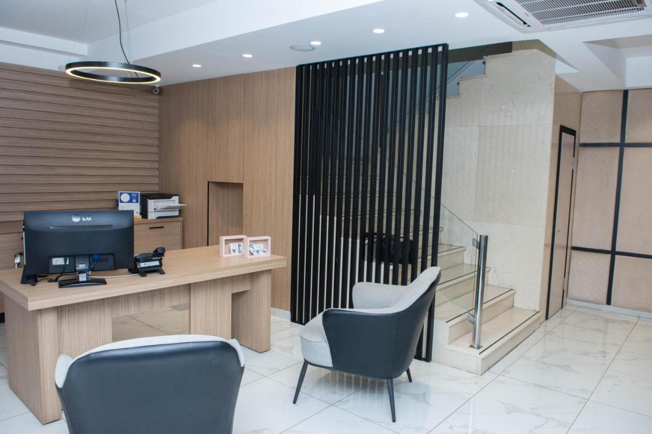 Leto Boutique Hotel Agrinio Luaran gambar