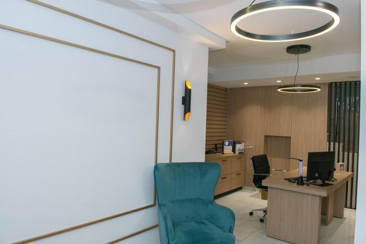 Leto Boutique Hotel Agrinio Luaran gambar
