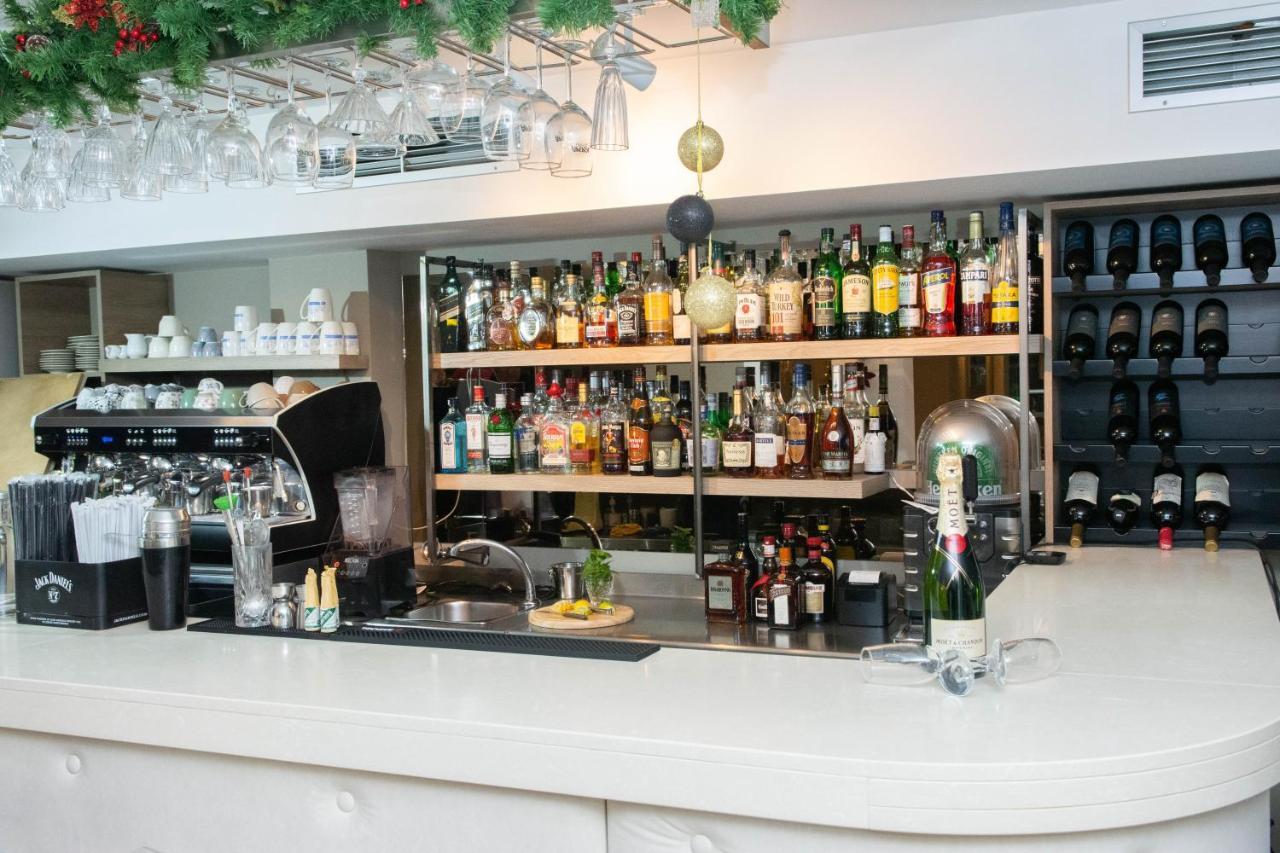 Leto Boutique Hotel Agrinio Luaran gambar