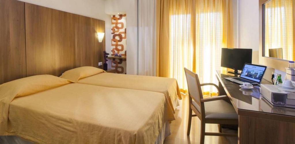 Leto Boutique Hotel Agrinio Luaran gambar